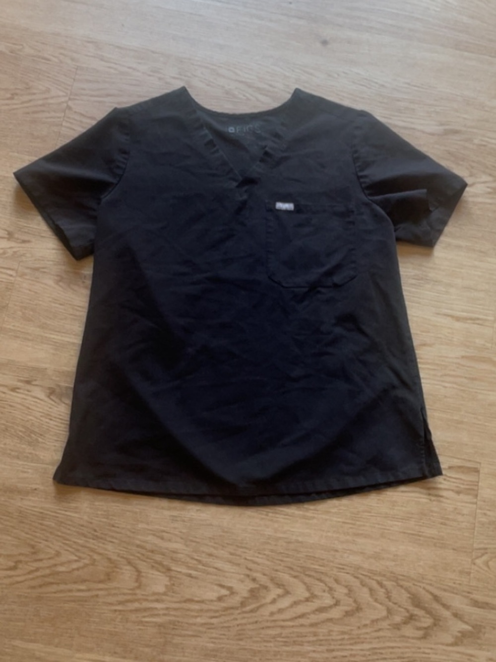 Figs Women's Short Sleeve Scrub Top - Black